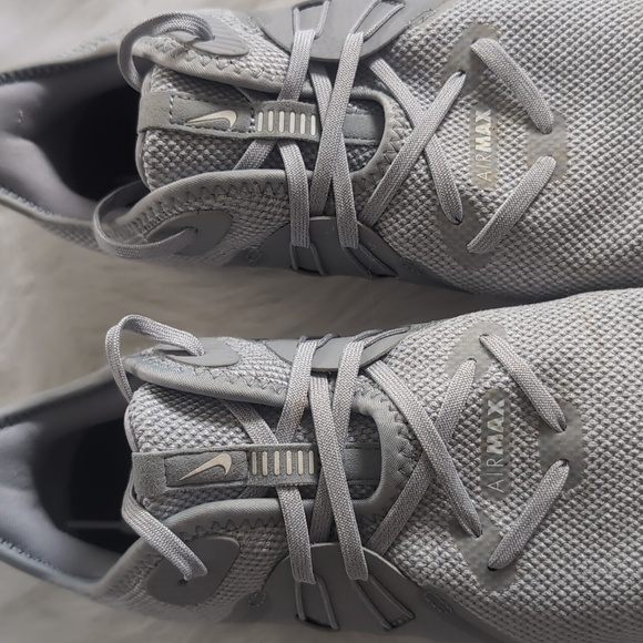 Nike Air Max Sequent 3 Wolf Grey & White Mens Size 9 - Picture 3 of 9